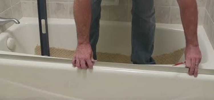 Sliding Shower Door Repair in Jasmine Estates